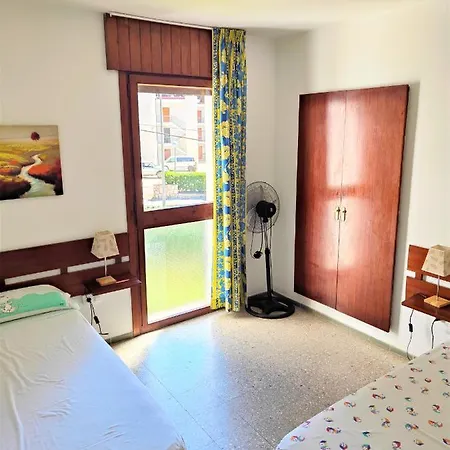 Apartamiento Mediterrani,vistas Al Mar,piscina!