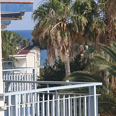 Apartamiento Mediterrani,vistas Al Mar,piscina! Apartment Villafortuny
